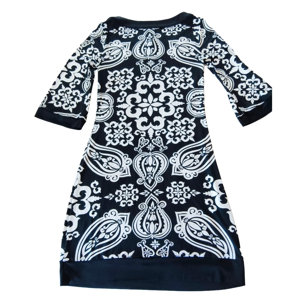 XS Elegant Black and White 3/4"  Sleeve Dress With Keyhole Neckline Xs - Picture 2 of 6
